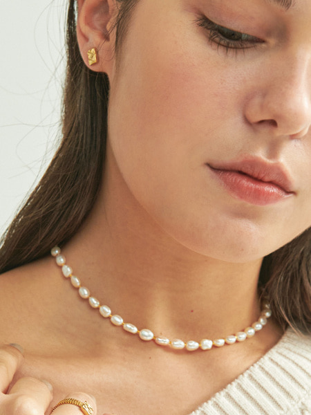 [유니제이] Shiny Pebble Fresh Water Pearl Silver Necklace In369 [Gold]